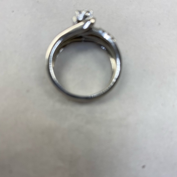 diamonds bridal set - Picture 5 of 8